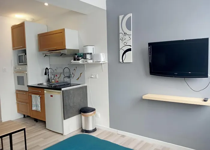 Grand Centre-ville * Villedieu-les-Poëles